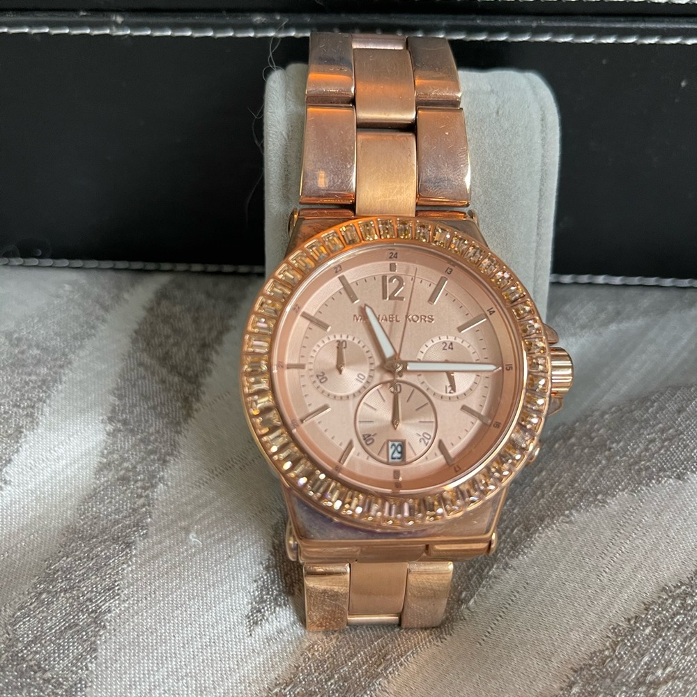 Michael Kors rose gold watch